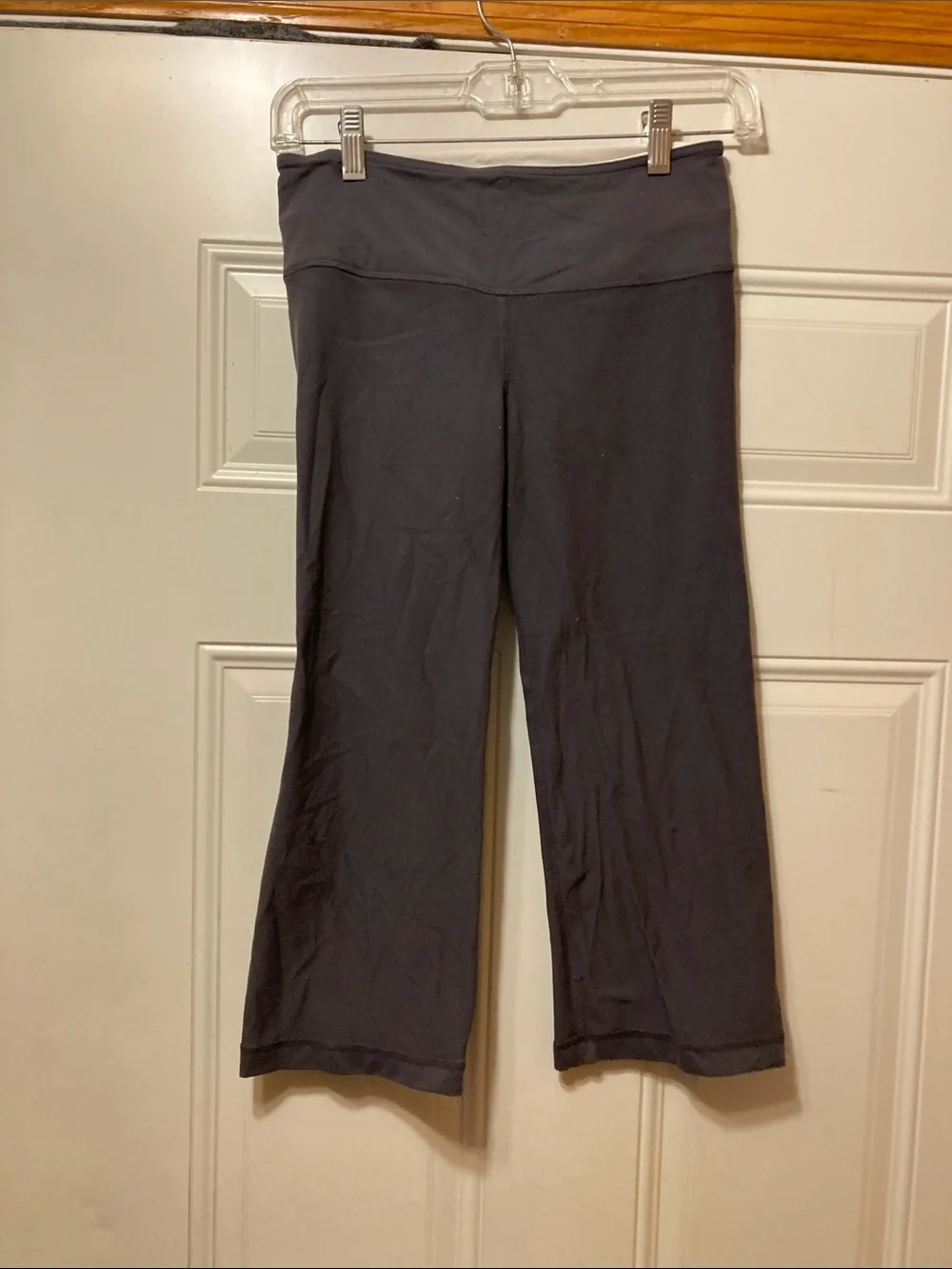 Lululemon Fold-Over Waist Cropped Yoga Pants in Dark Gray with Cream Waistband 4
